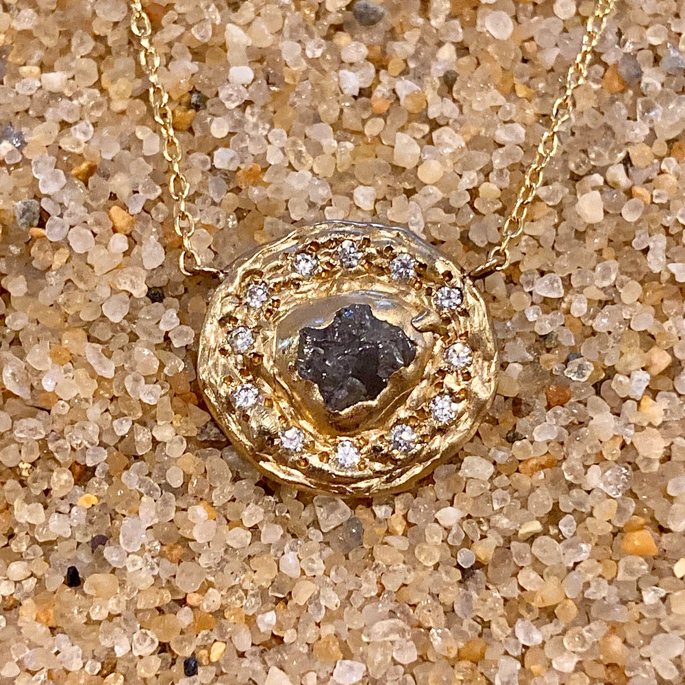Foggy Night 14K Gold and Diamonds Necklace