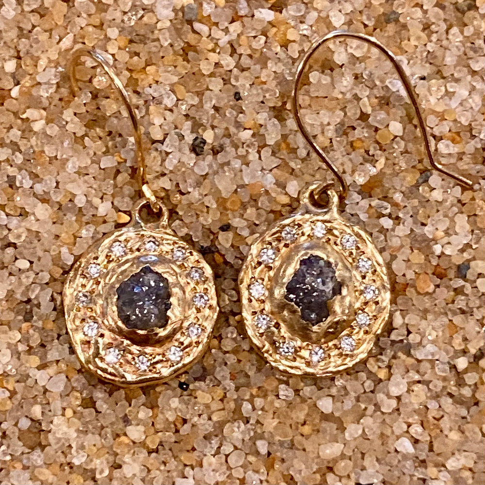 Foggy Night 14K Gold and Diamonds Earrings