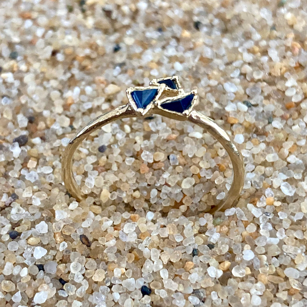 Triple Triangles Faceted Sapphires and 14K Gold Ring